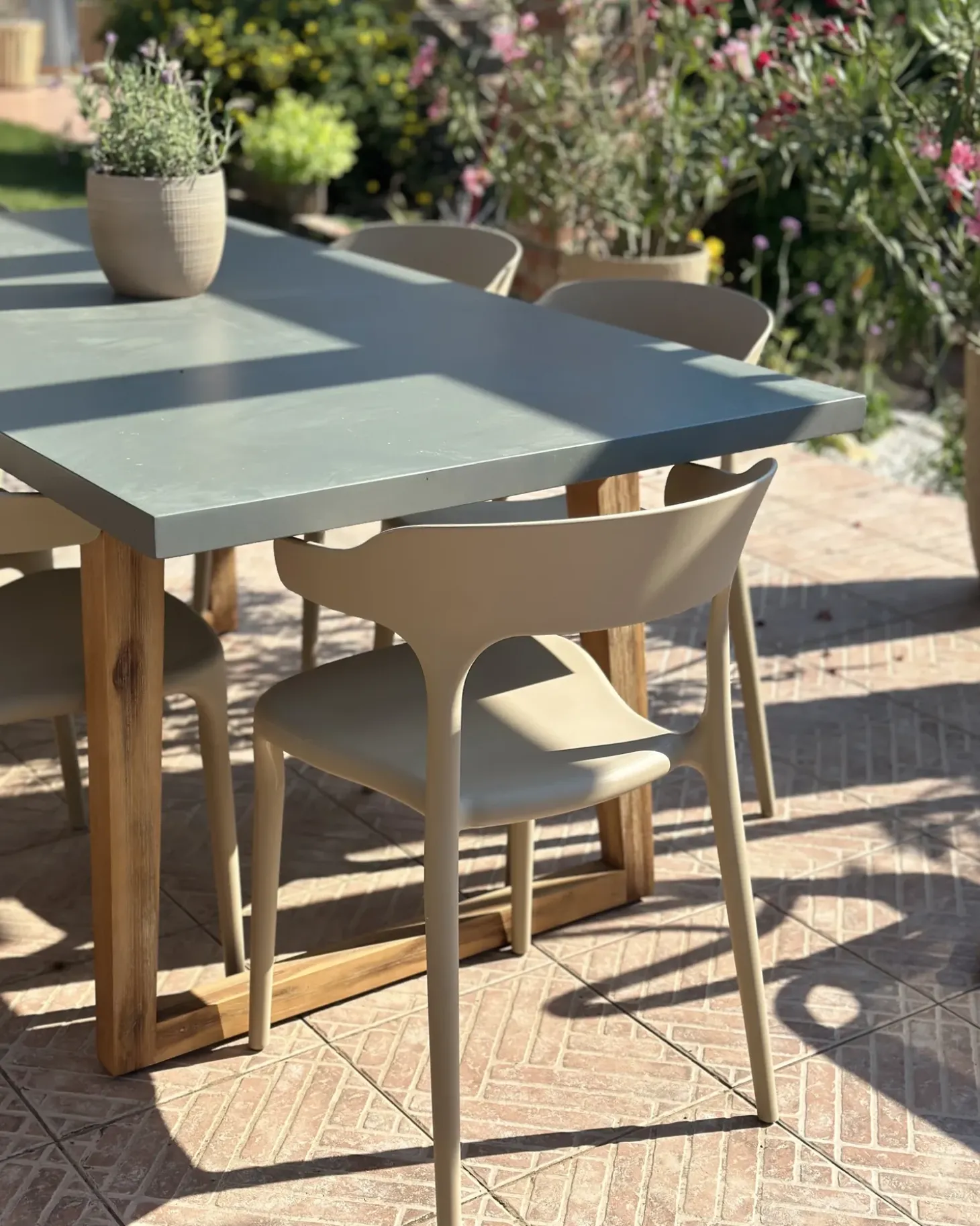 Sæt med 8 spisebordsstole GUBBIO Sand Beige