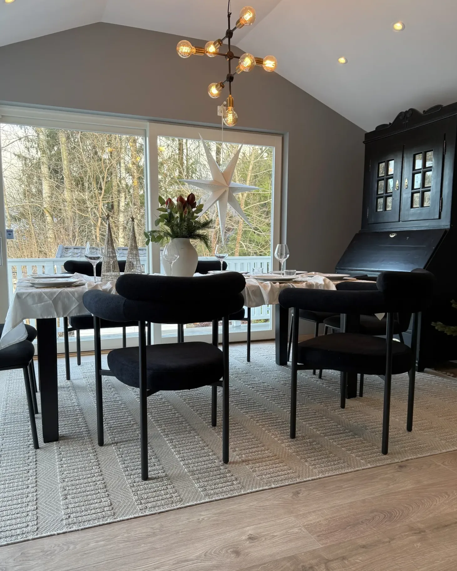 Sæt med 2 spisebordsstole LYNEY Sort