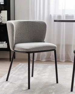 Sæt med 2 spisebordsstole MINA Grå