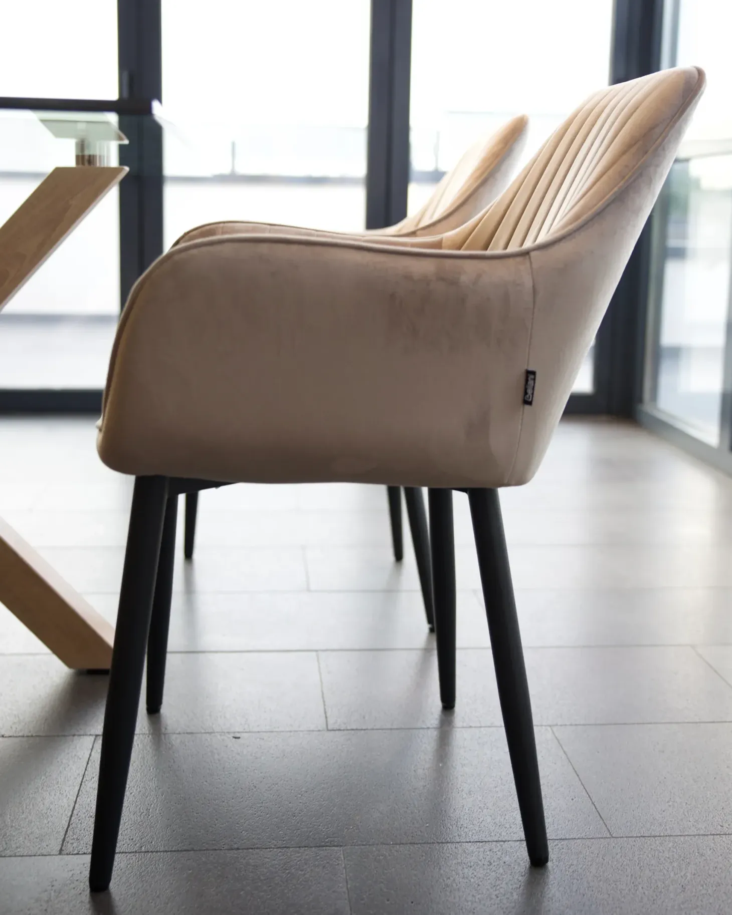 Sæt med 2 spisebordsstole WELLSTON Velour Brungrå