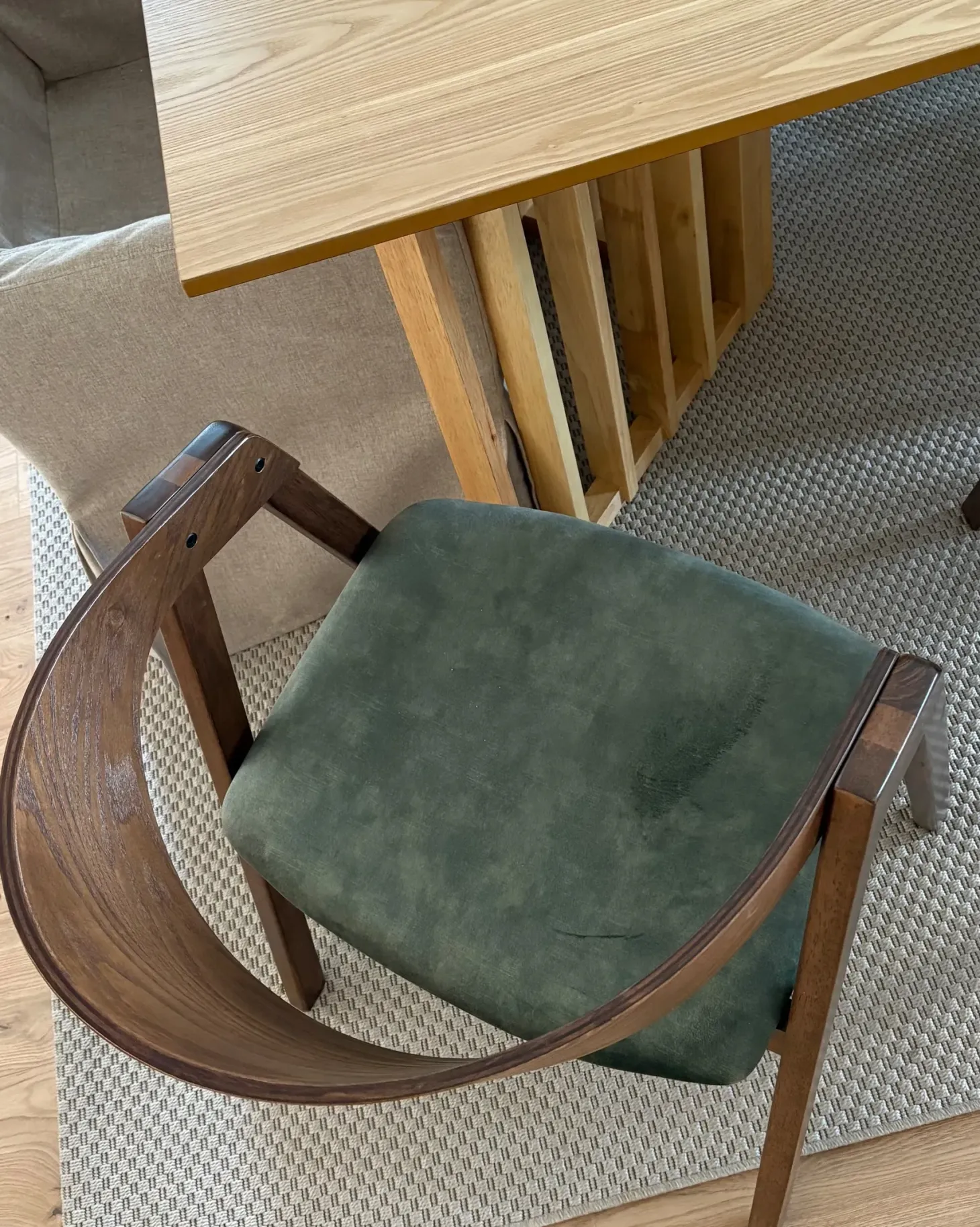 Sæt med 2 spisebordsstole YUBA Træ Mørkegrøn