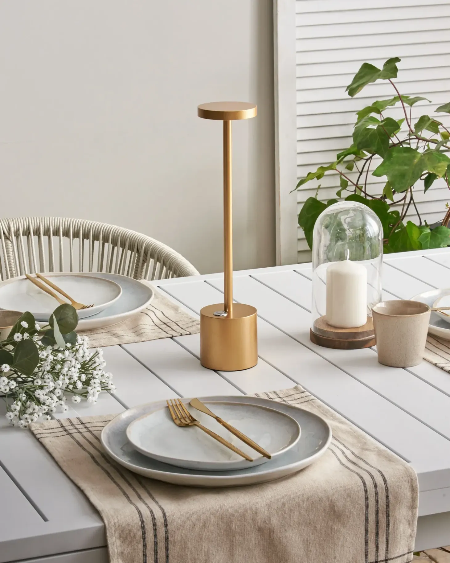 Trådløs LED-bordlampe LIZANDRO Med dæmpning Metal Guld