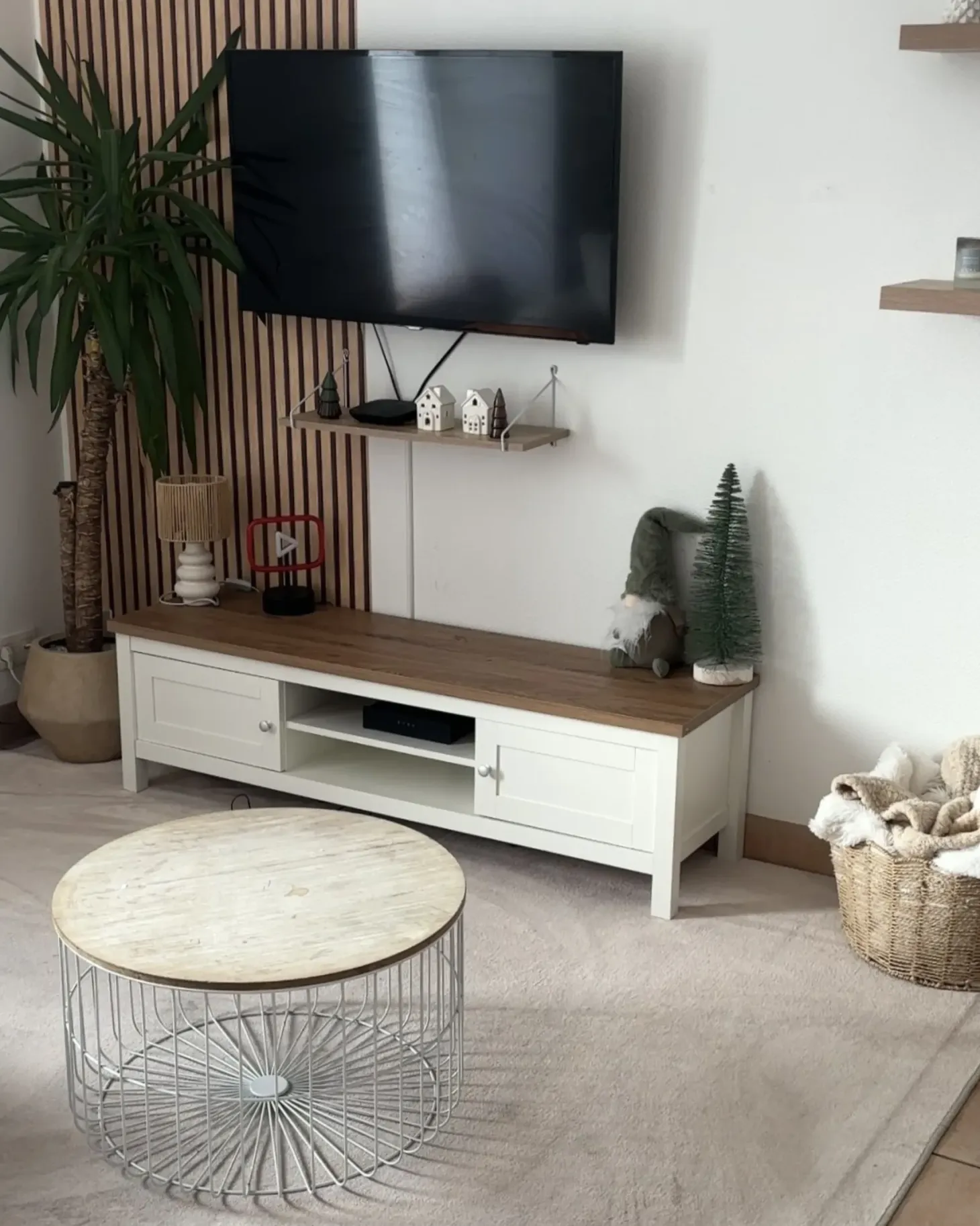 TV-bord ATOCA Cremehvid