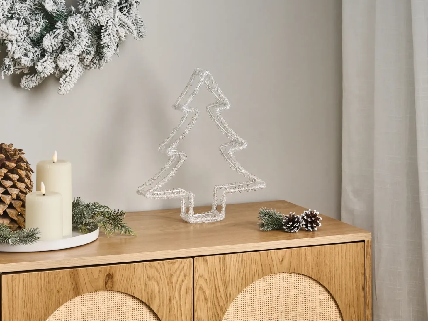 Udendørs dekoration LED OLBOAN Juletræ 34 cm Hvid