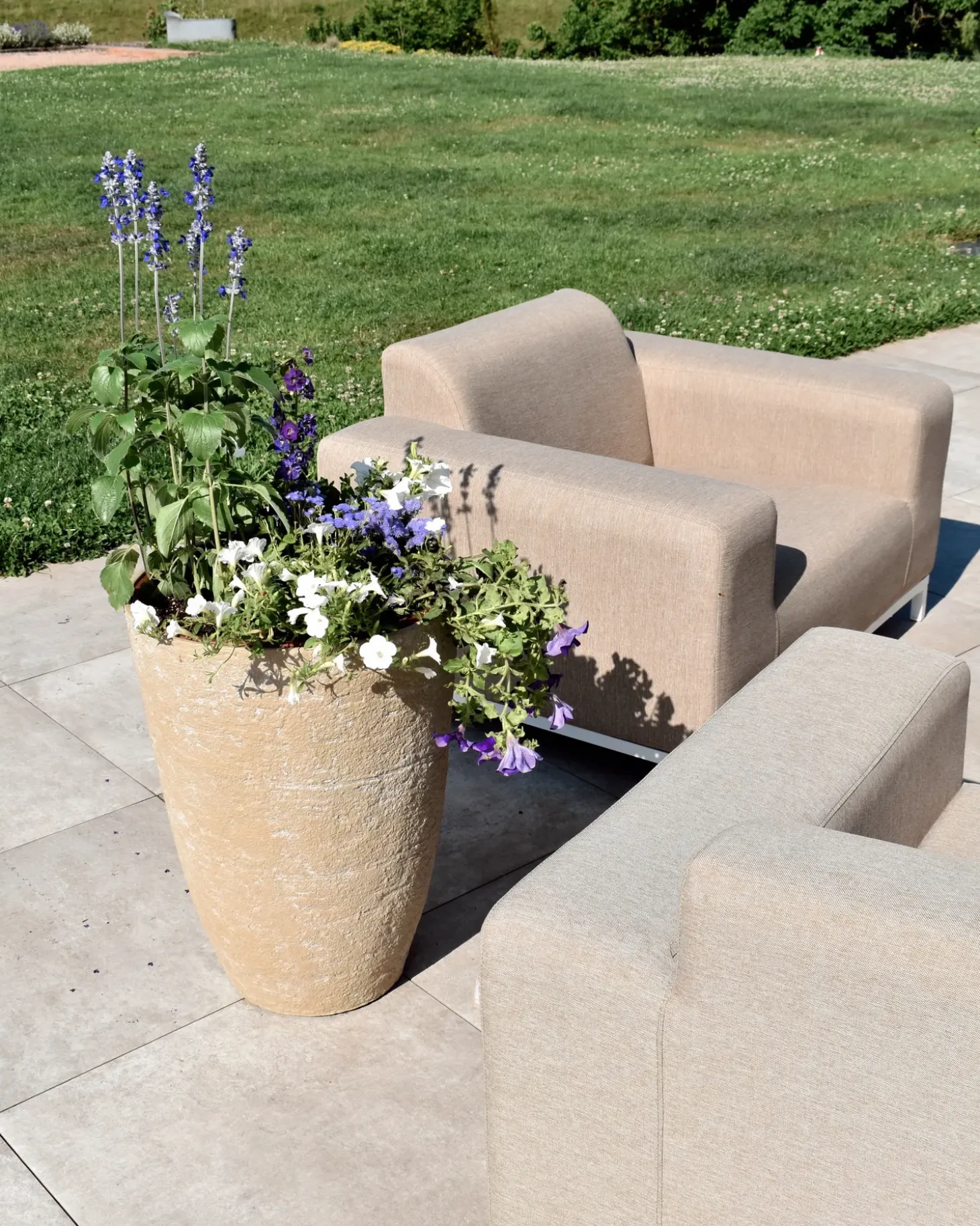 Urtepotte CAMIA 43 cm Beige