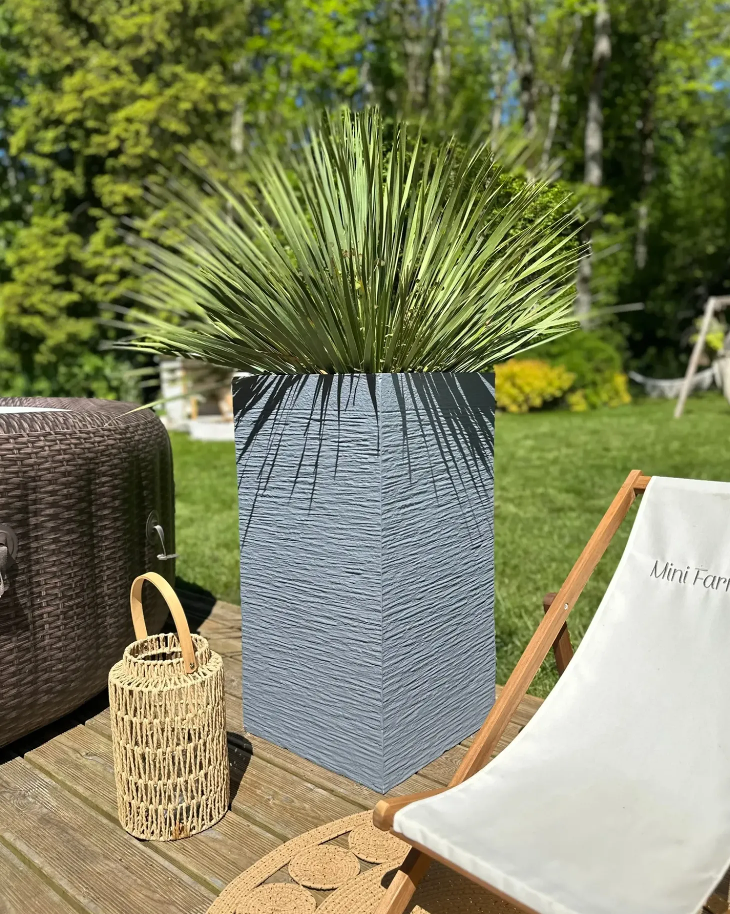 Urtepotte DION 40 cm Grå