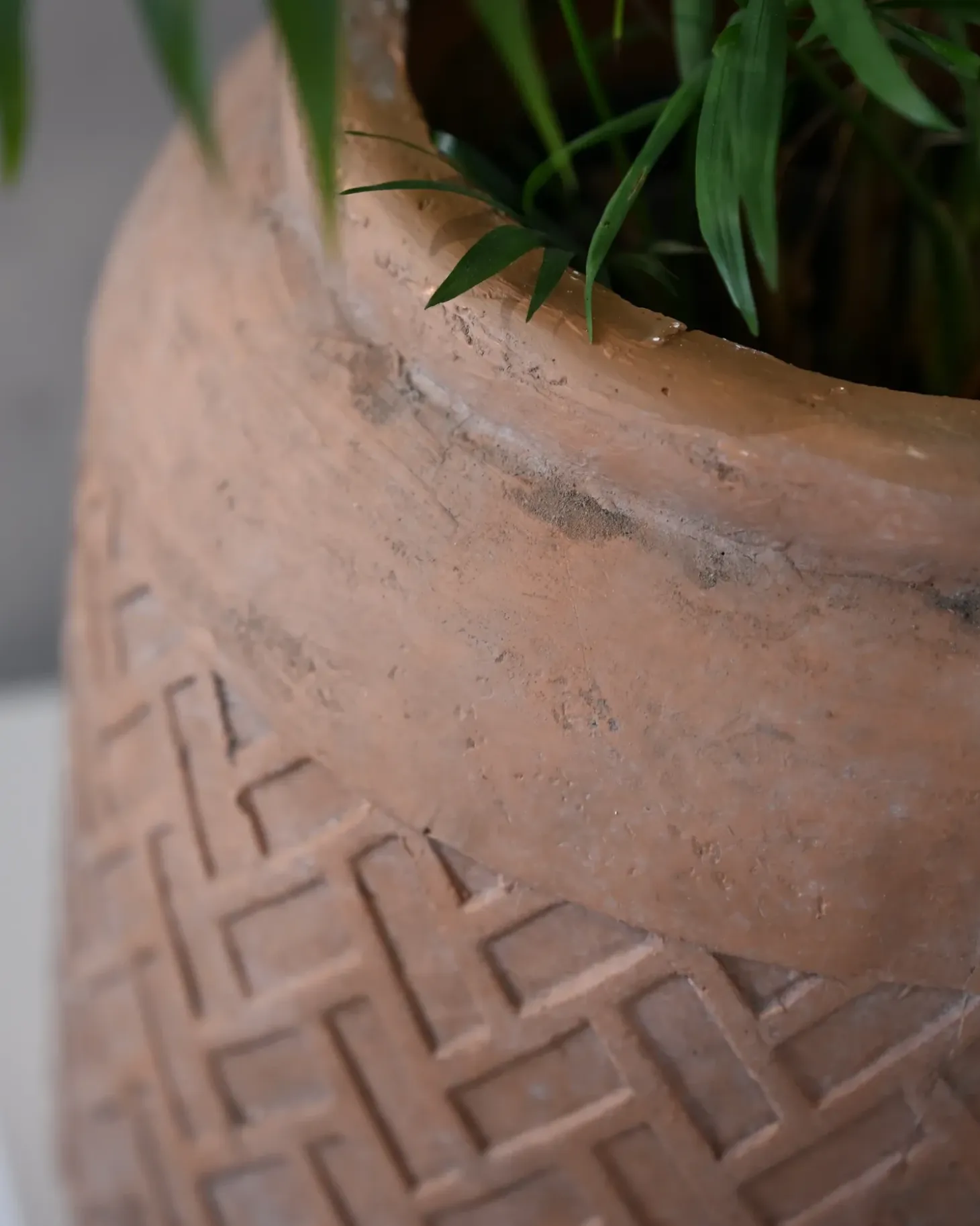 Urtepotte GERAKAS 35 cm Beige