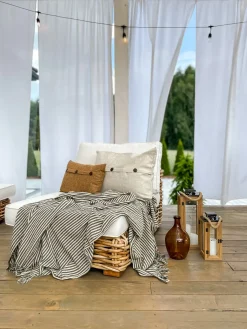 VARALLO 4 personers Loungesæt med bord Højrevendt Naturlig Rattan