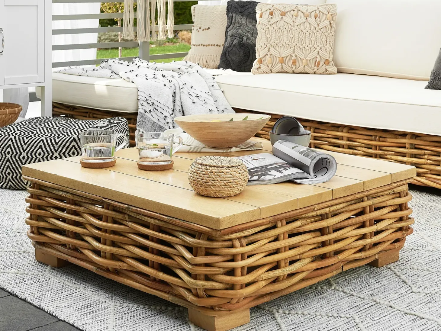 VARALLO 4 personers Loungesæt med bord Højrevendt Naturlig Rattan