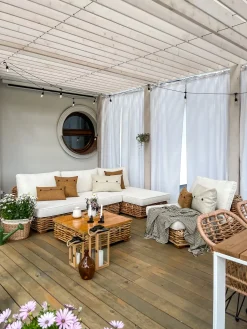 VARALLO 4 personers Loungesæt med bord Højrevendt Naturlig Rattan