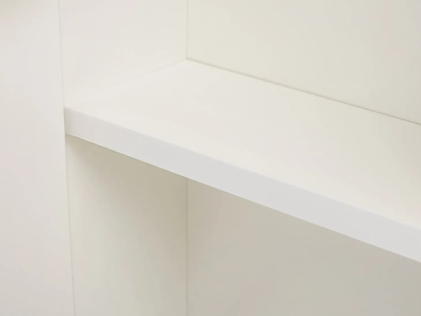 Vægmonteret spejlskab til badeværelset LED CHABUNCO 60 cm 60 cm Hvid