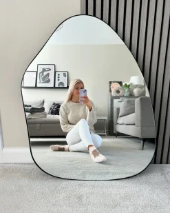 Vægspejl PUTEAUX 70 cm 92 cm Metal Sort